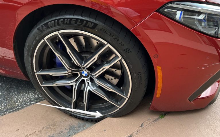 a-guide-to-picking-the-best-low-profile-tires-for-high-performance