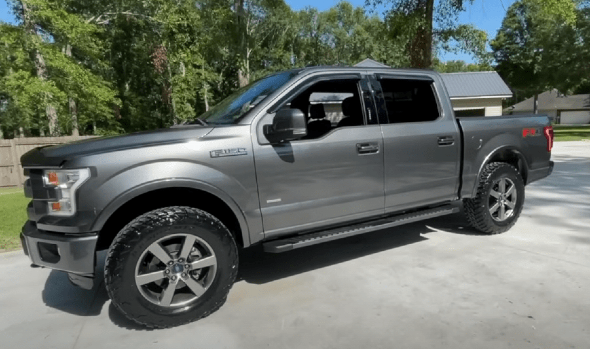 what-size-tires-can-i-put-on-my-truck-with-a-leveling-kit-tiresdoc