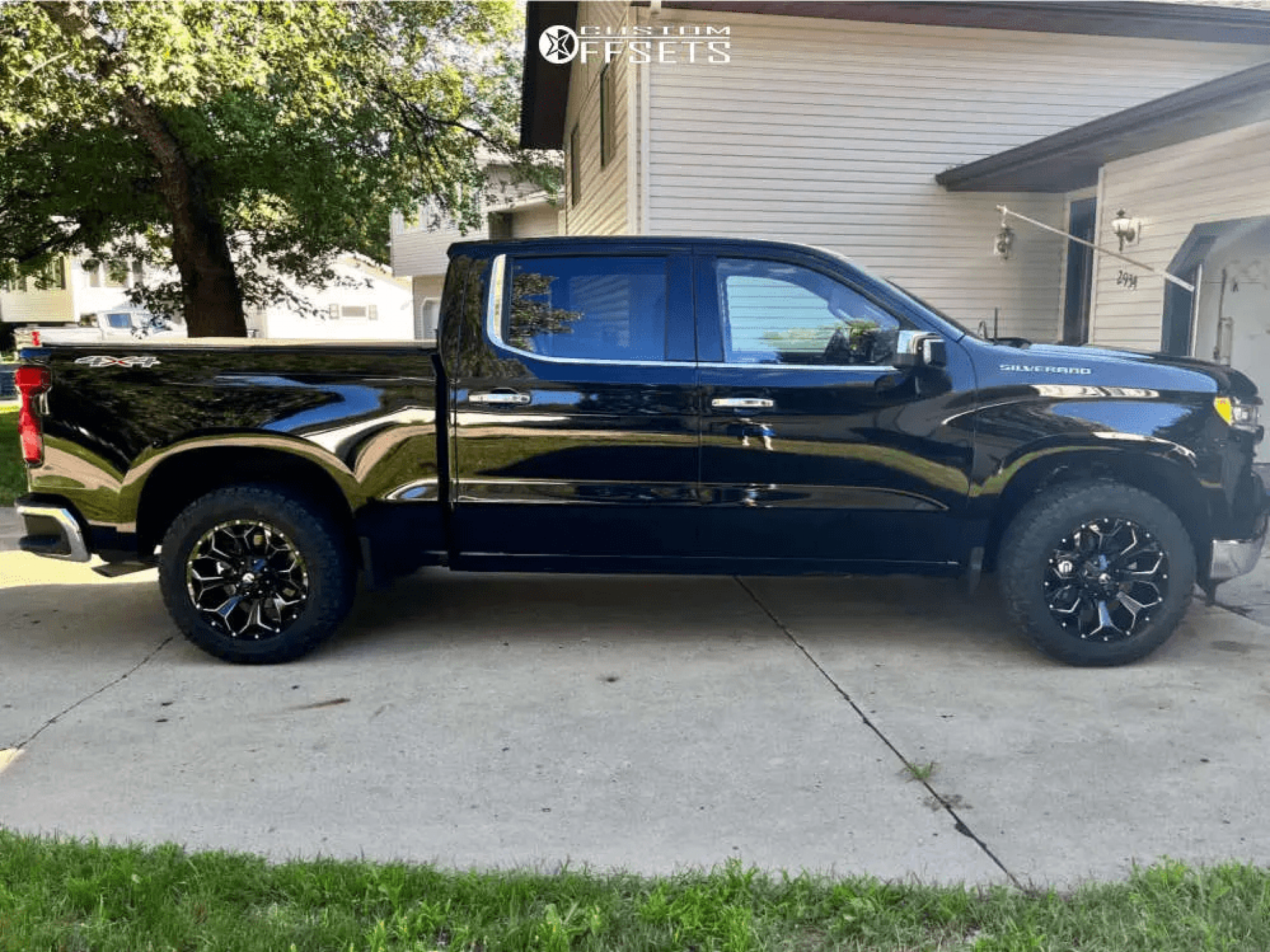 Biggest Tire You Can Fit On A Stock Silverado 1500 - TiresDoc.com