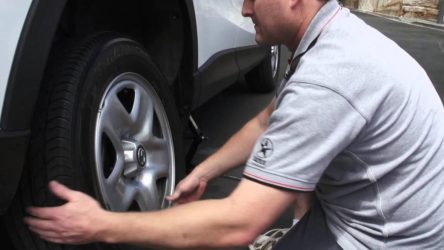 How Long Does It Take To Replace Two Tires
