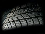 ZR vs R tire – What is the Difference?